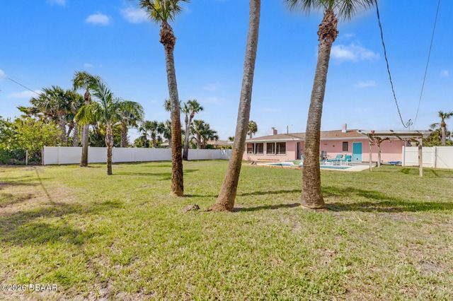 1124 Waverly Drive, Daytona Beach, FL 32118