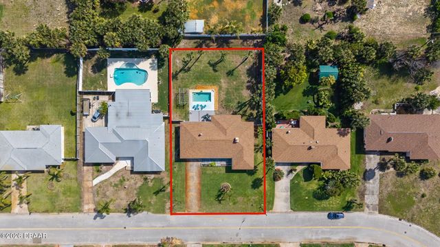 1124 Waverly Drive, Daytona Beach, FL 32118