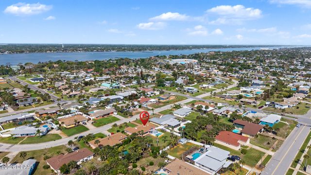 1124 Waverly Drive, Daytona Beach, FL 32118