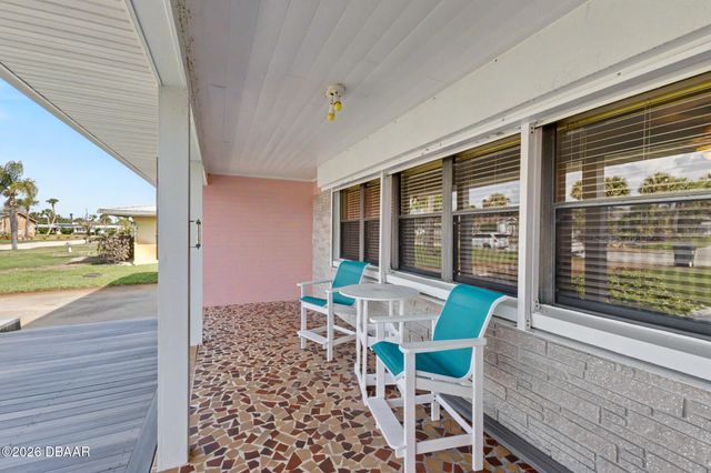 1124 Waverly Drive, Daytona Beach, FL 32118