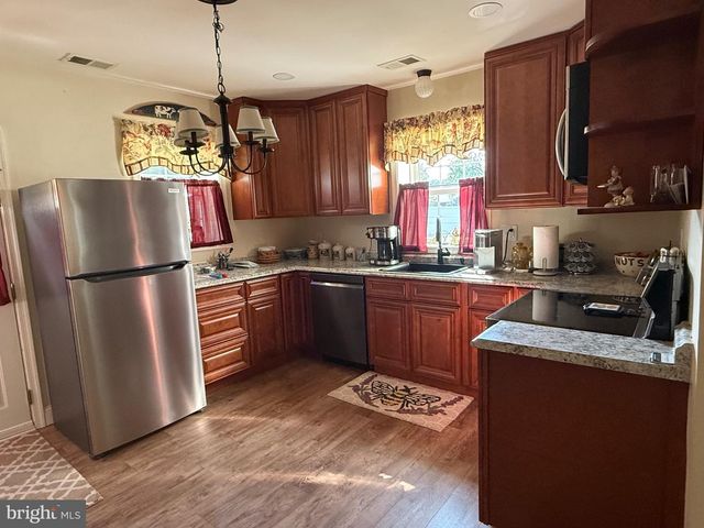 1223 REECE RD, Severn, MD 21144