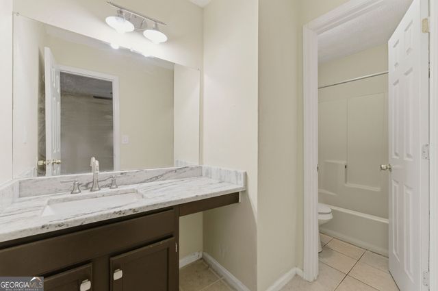7237 Crestside Drive, Austell, GA 30168