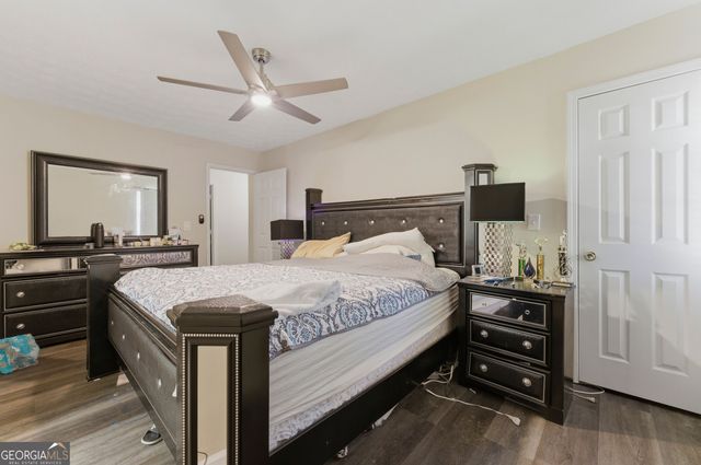 7237 Crestside Drive, Austell, GA 30168