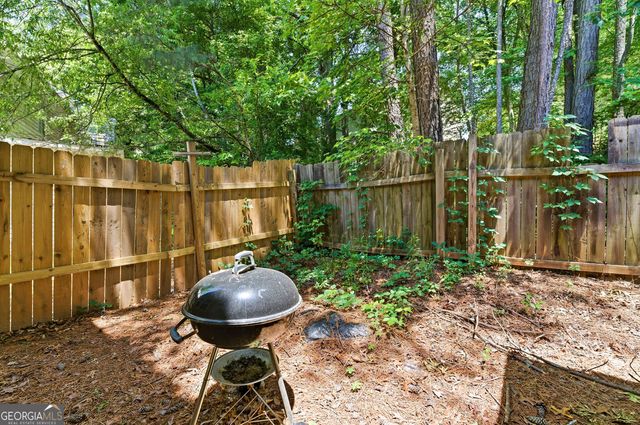 7237 Crestside Drive, Austell, GA 30168