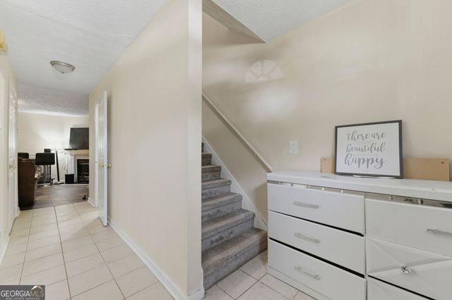 7237 Crestside Drive, Austell, GA 30168