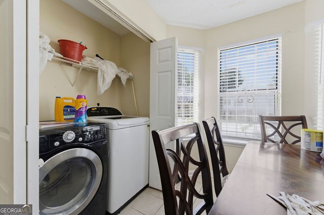 7237 Crestside Drive, Austell, GA 30168