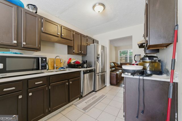 7237 Crestside Drive, Austell, GA 30168