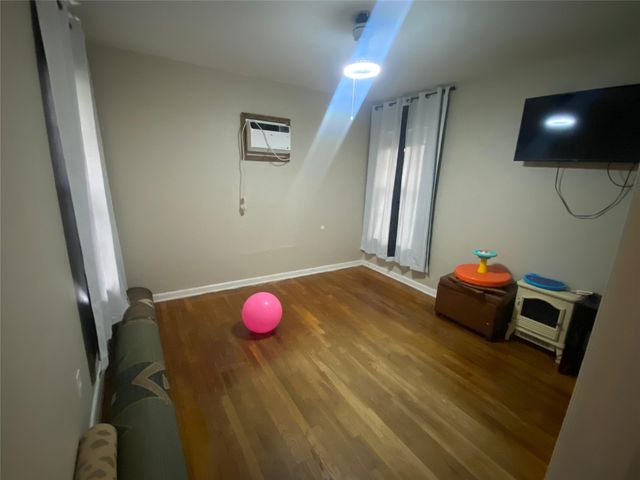 807 Gantt Street, Bangs, TX 76823