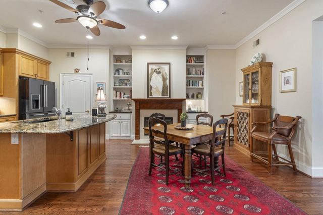 417 Clairemont Avenue 115, Decatur, GA 30030