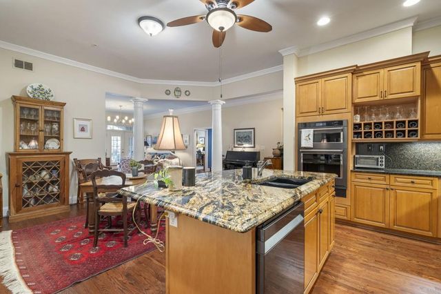 417 Clairemont Avenue 115, Decatur, GA 30030