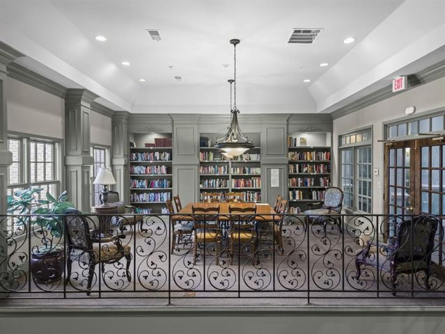 417 Clairemont Avenue 115, Decatur, GA 30030