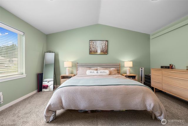 1927 SW Cooper Way, Oak Harbor, WA 98277