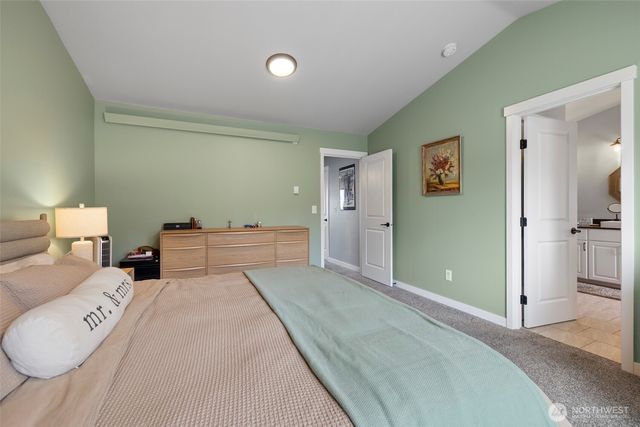 1927 SW Cooper Way, Oak Harbor, WA 98277