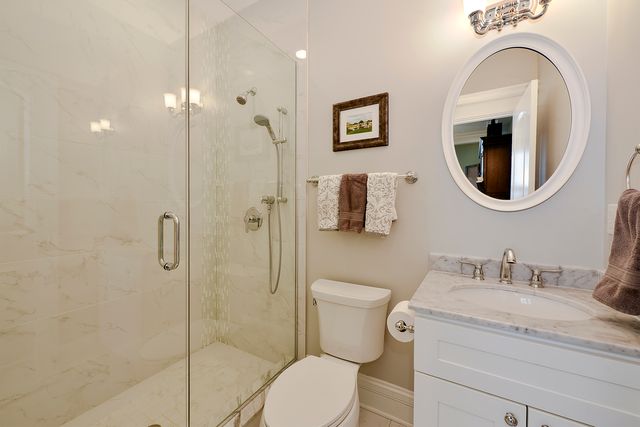 1481 W Winnetka Street, Palatine, IL 60067