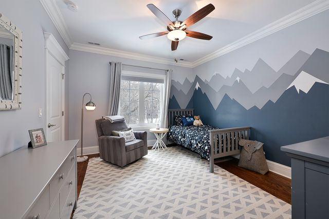 1481 W Winnetka Street, Palatine, IL 60067