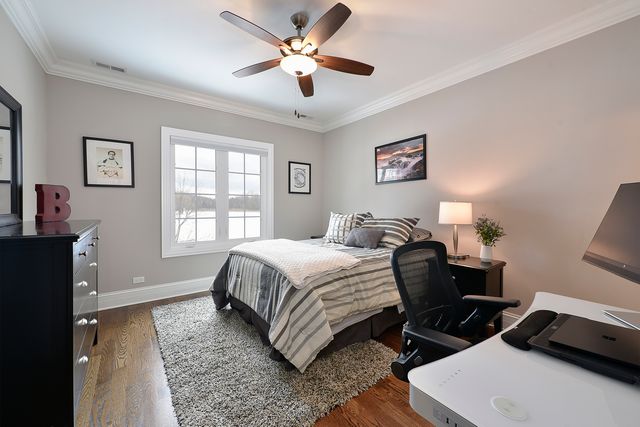 1481 W Winnetka Street, Palatine, IL 60067