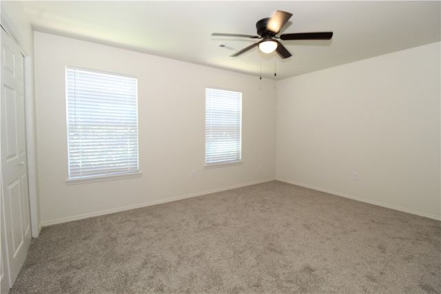 5 Iris Way A, Bentonville, AR 72712