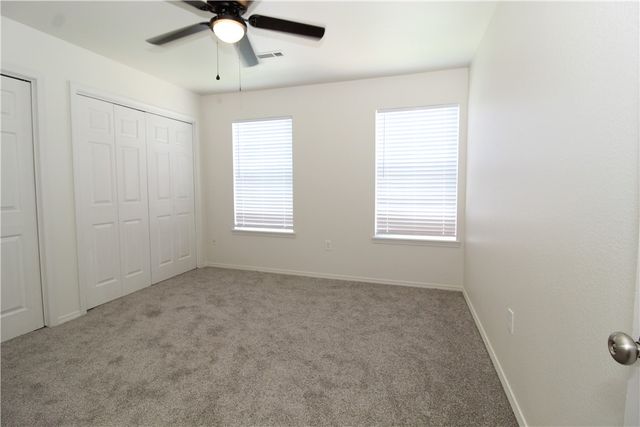 5 Iris Way A, Bentonville, AR 72712