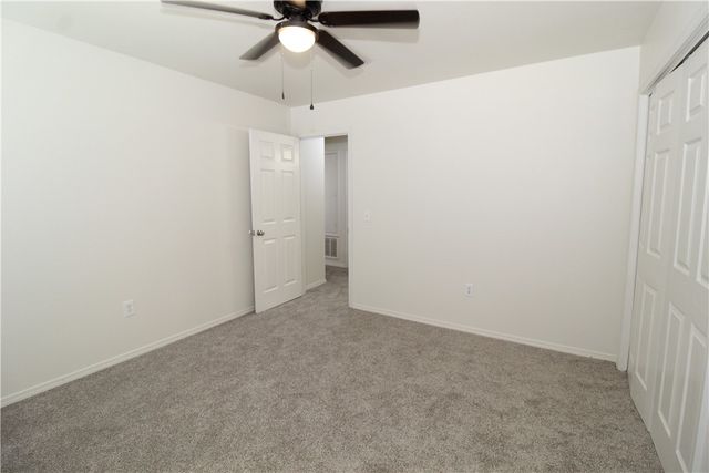 5 Iris Way A, Bentonville, AR 72712