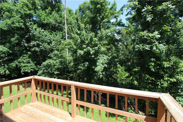 5 Iris Way A, Bentonville, AR 72712