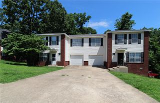 5 Iris Way A, Bentonville, AR 72712