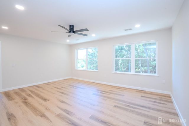 290 Fresh Ponds Road, South Brunswick, NJ 08852