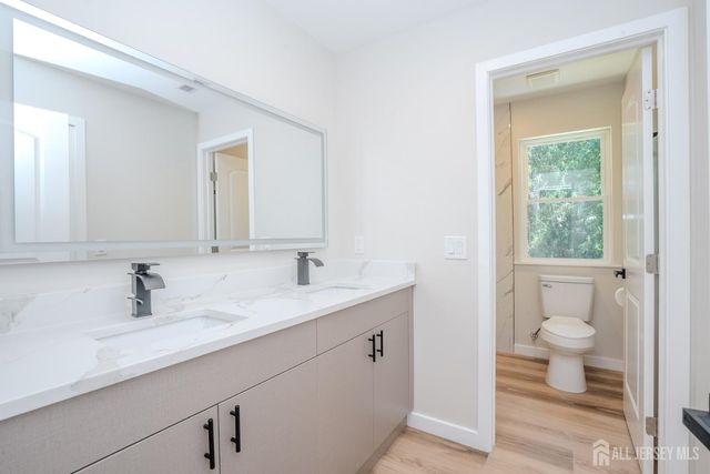 290 Fresh Ponds Road, South Brunswick, NJ 08852