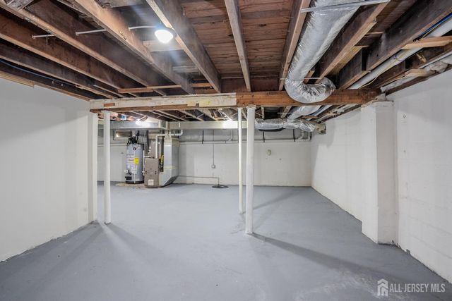 290 Fresh Ponds Road, South Brunswick, NJ 08852