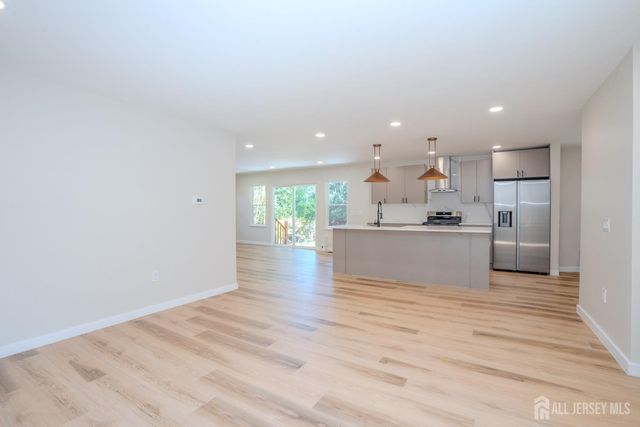 290 Fresh Ponds Road, South Brunswick, NJ 08852