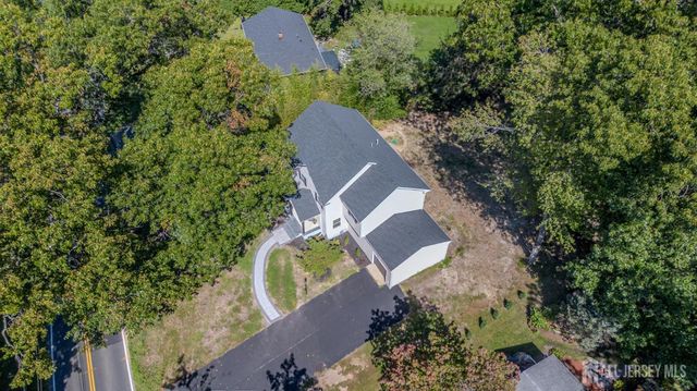 290 Fresh Ponds Road, South Brunswick, NJ 08852