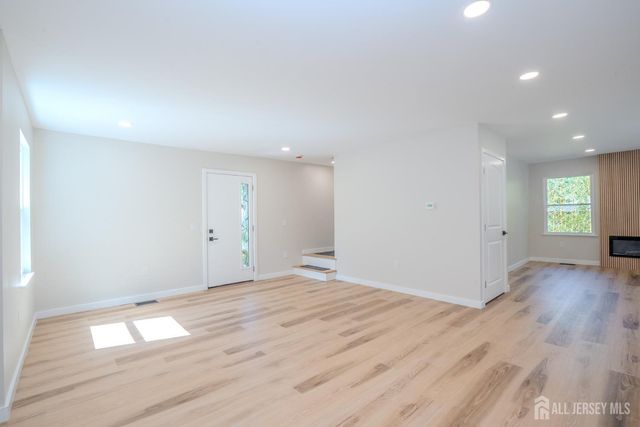290 Fresh Ponds Road, South Brunswick, NJ 08852