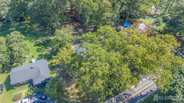 290 Fresh Ponds Road, South Brunswick, NJ 08852