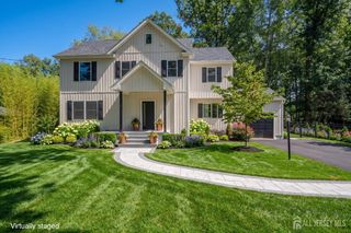 290 Fresh Ponds Road, South Brunswick, NJ 08852