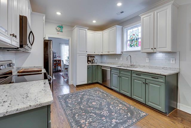 122 Hidden Springs Lane, Taylors, SC 29687