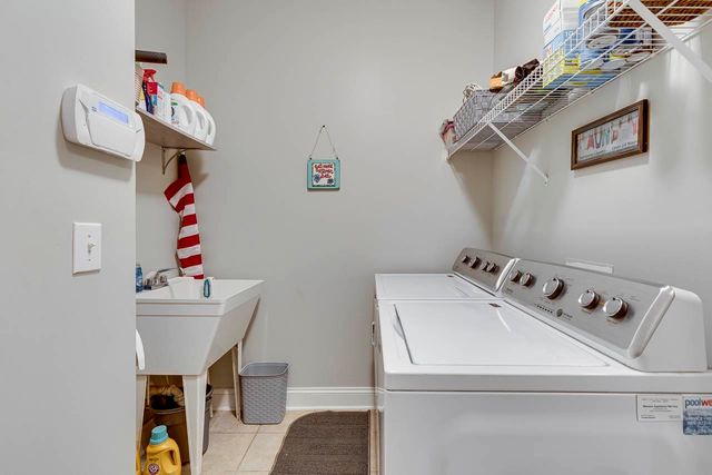 122 Hidden Springs Lane, Taylors, SC 29687