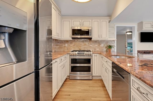 317 Green St, Boonton Town, NJ 07005