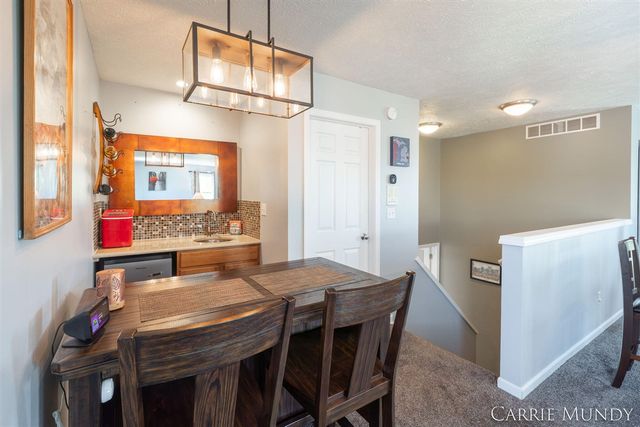 557 Brookstone Street, Holland, MI 49423