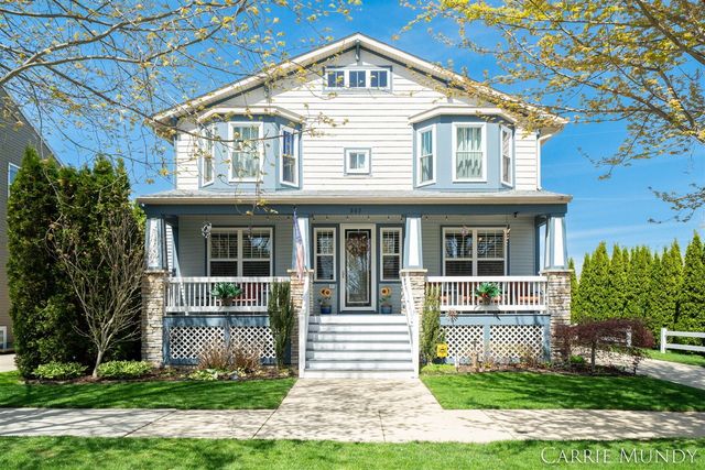 557 Brookstone Street, Holland, MI 49423