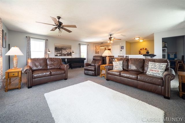 557 Brookstone Street, Holland, MI 49423
