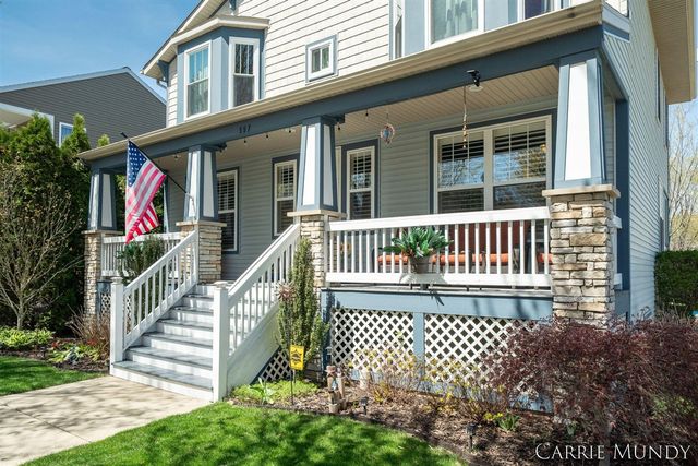 557 Brookstone Street, Holland, MI 49423