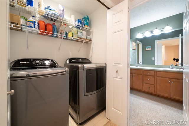 557 Brookstone Street, Holland, MI 49423