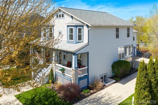 557 Brookstone Street, Holland, MI 49423