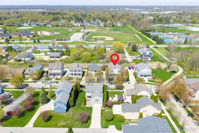 557 Brookstone Street, Holland, MI 49423