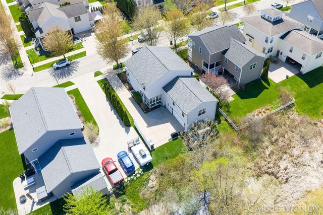 557 Brookstone Street, Holland, MI 49423