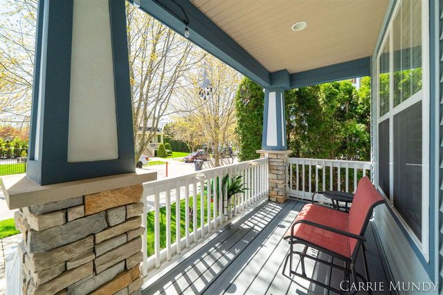557 Brookstone Street, Holland, MI 49423