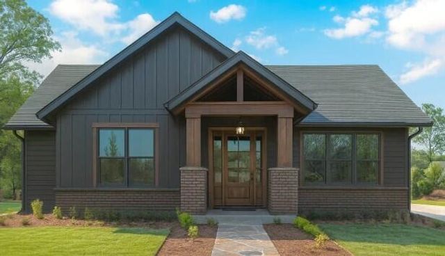 2112 S Broadway Street, Grove, OK 74344