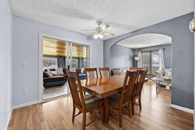 4 NW Debra Ct, Minot, ND 58703
