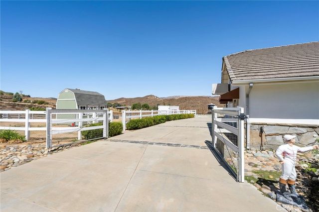 4145 Gillespie Avenue, Acton, CA 93510