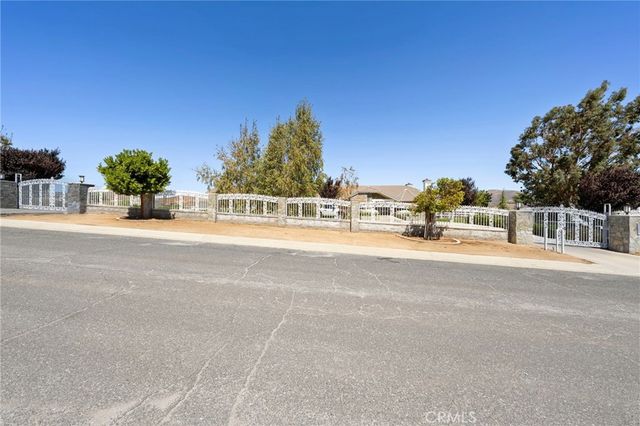 4145 Gillespie Avenue, Acton, CA 93510