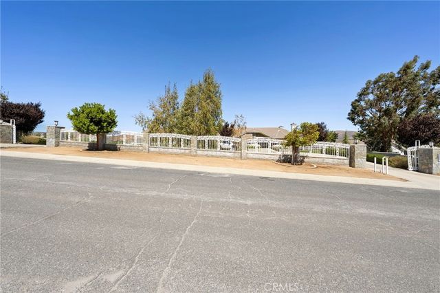 4145 Gillespie Avenue, Acton, CA 93510